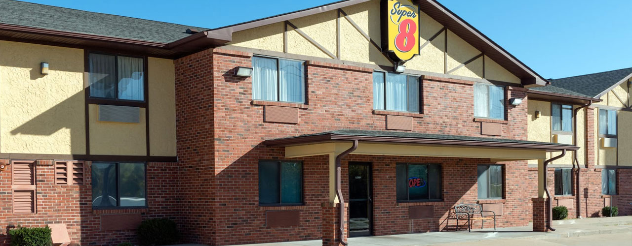 Super 8 by Wyndham Warrenton