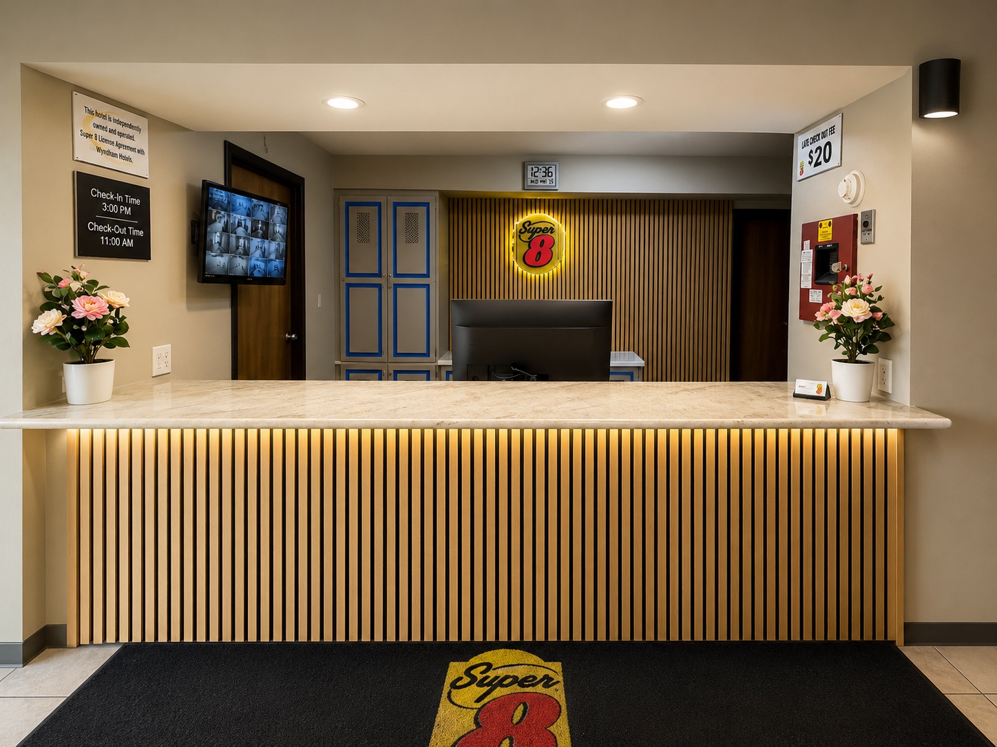 Super 8 by Wyndham Warrenton